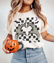 Load image into Gallery viewer, heart hands