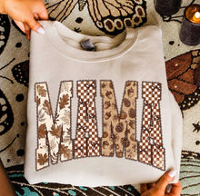 Load image into Gallery viewer, autumn mama