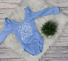 Load image into Gallery viewer, Baby its cold