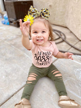 Load image into Gallery viewer, Sassy Pants